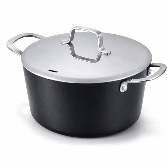 Stock Pot with Lid — 4.5-Qt.